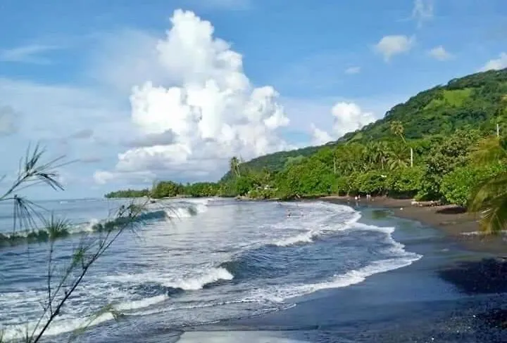 L'Auberge De Jeunesse Tahiti Iti - Beach Hostel Afaahiti 0*,